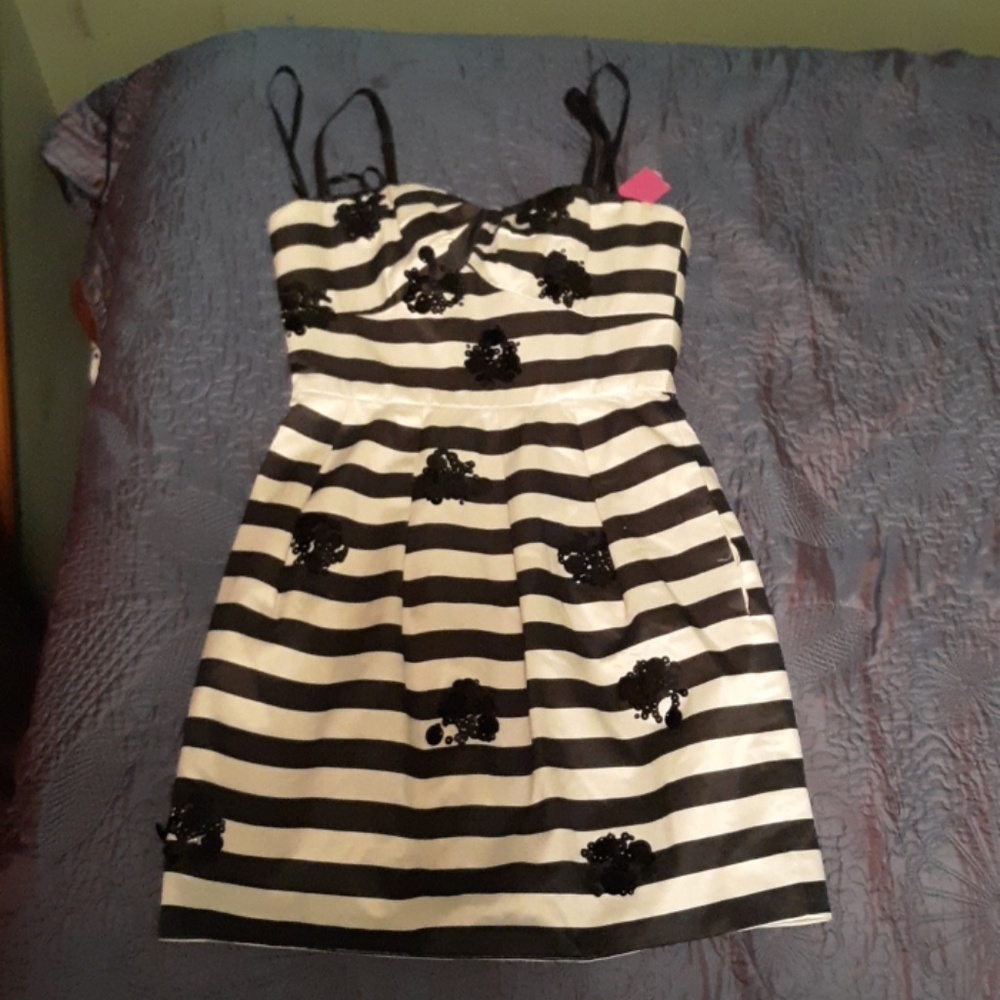 A* Dress